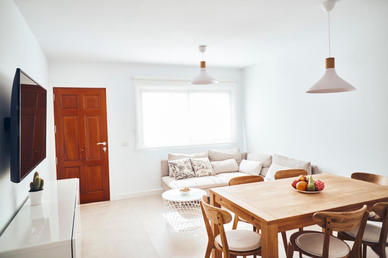 3Bdr + 2Bath Comfy House El Medano Apartment Exterior photo